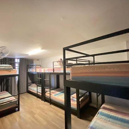 Yen Guest House Далат Екстер'єр фото