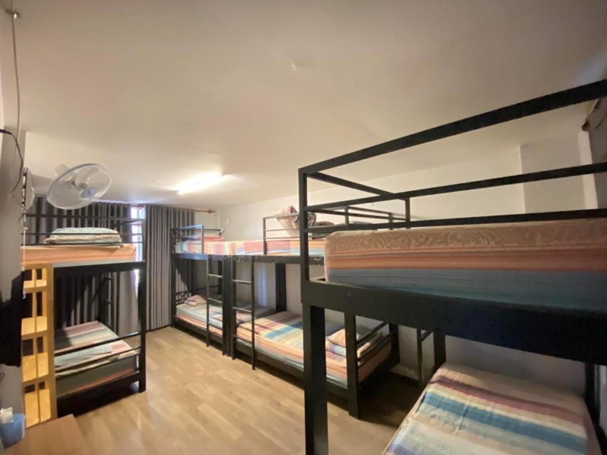 Yen Guest House Далат Екстер'єр фото